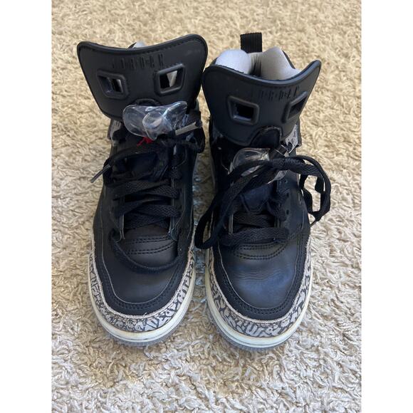 Air Jordan Spizike Black Cement Size 4.5 Youth - Picture 2 of 4